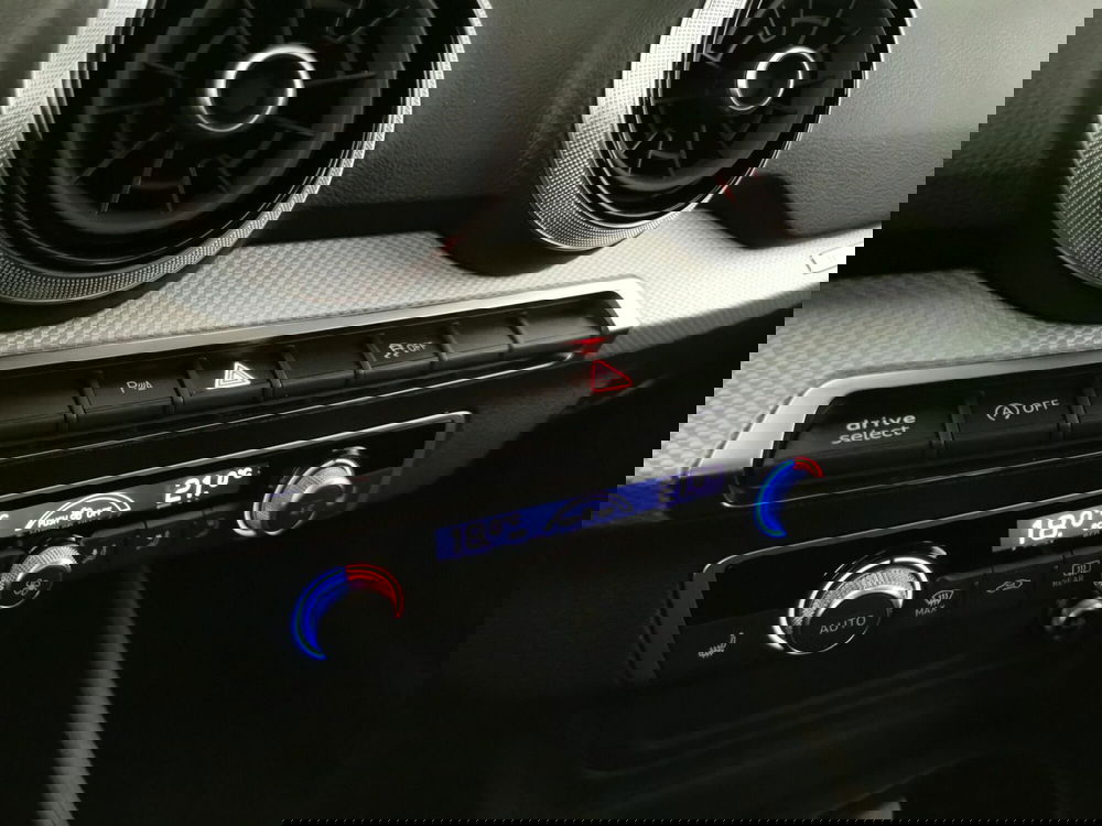 Audi Q2 usata a Chieti (14)