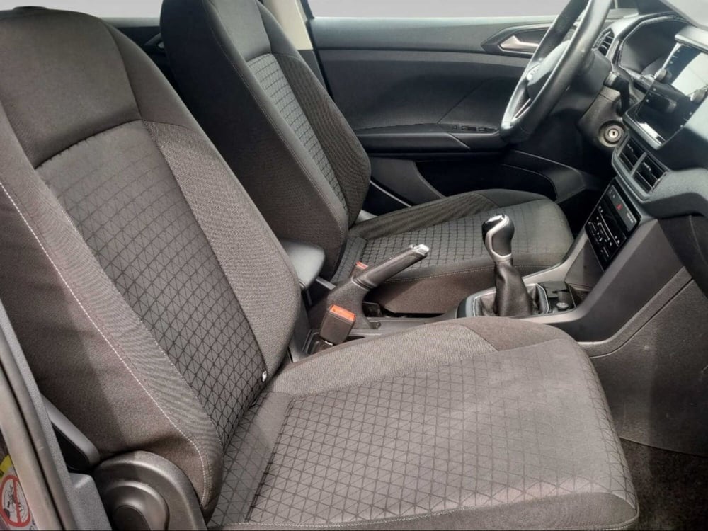 Volkswagen T-Cross usata a Livorno (12)