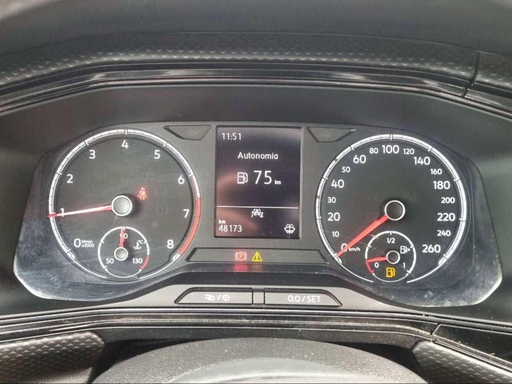 Volkswagen T-Cross usata a Livorno (7)