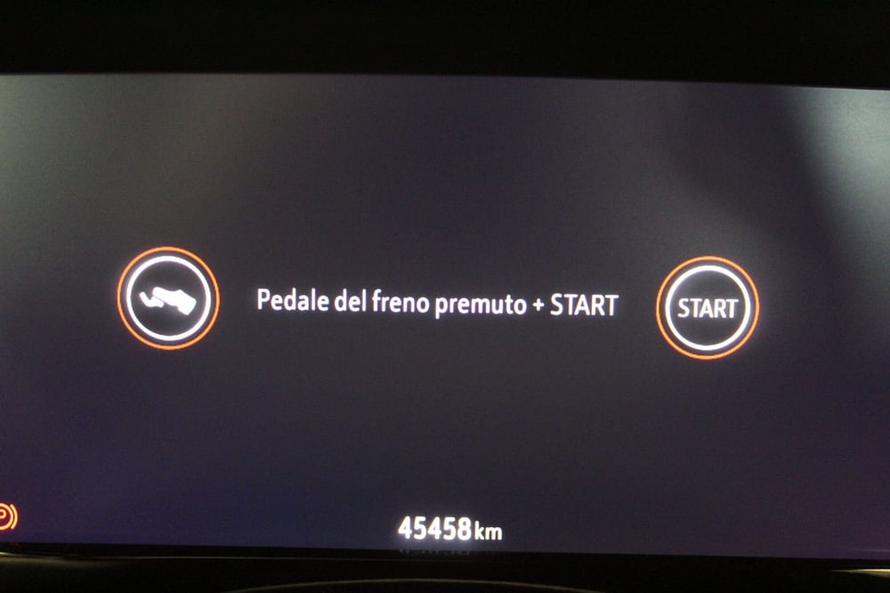 Opel Mokka usata a Cremona (10)