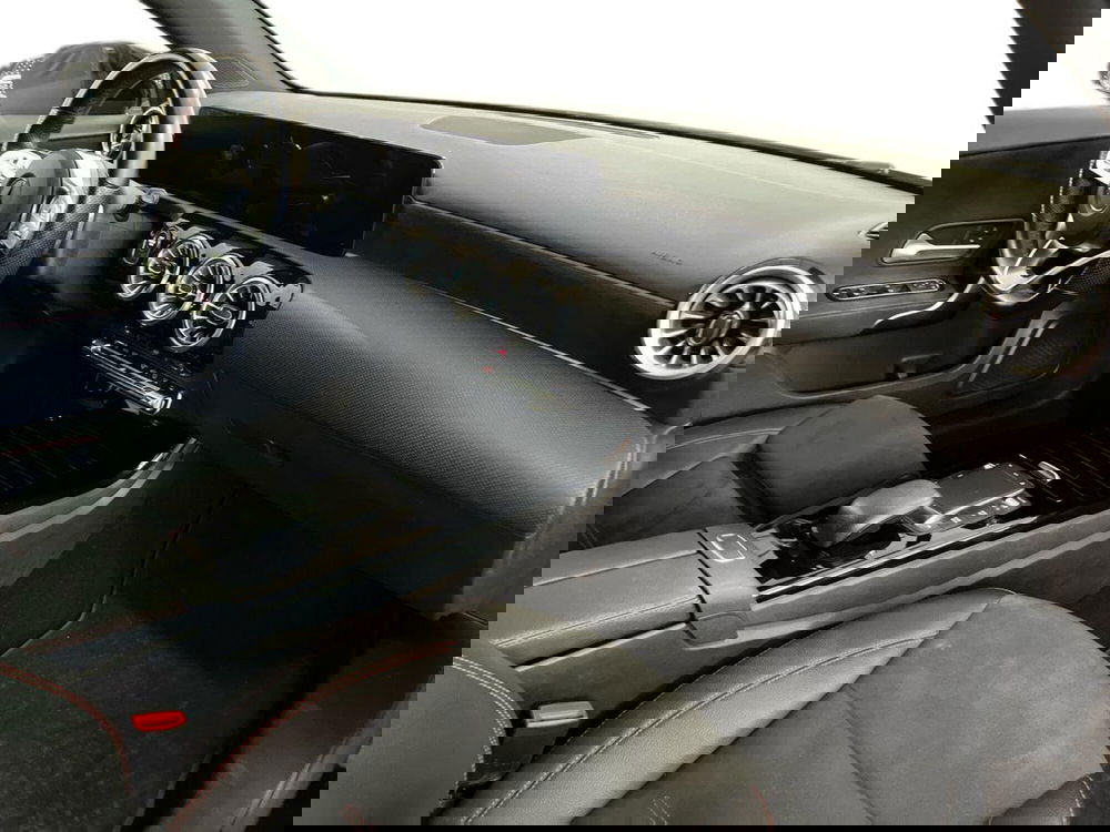 Mercedes-Benz Classe A usata a Bari (19)