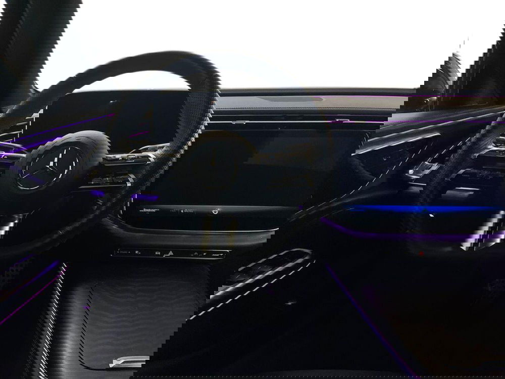 Mercedes-Benz Classe E usata a Milano (11)