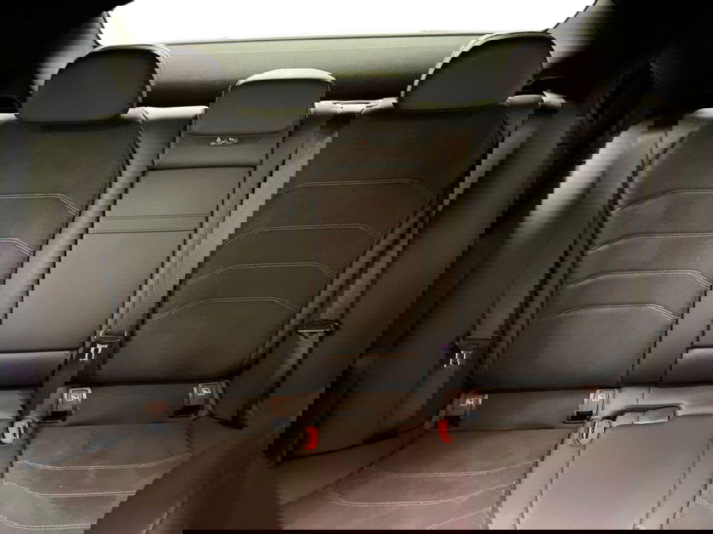 Mercedes-Benz Classe E usata a Milano (16)