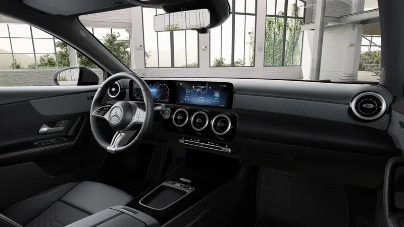 Mercedes-Benz Classe A nuova a Milano (5)