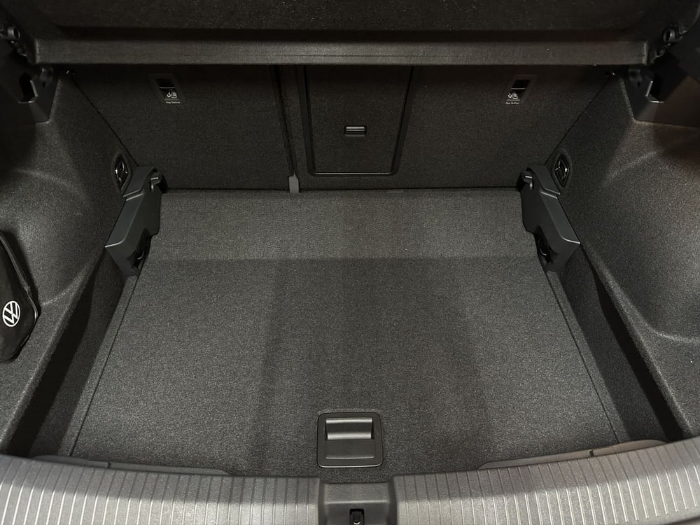 Volkswagen T-Roc nuova a Padova (15)