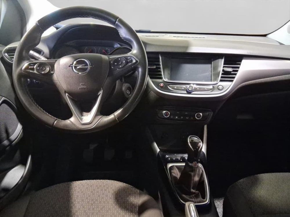 Opel Crossland usata a Genova (11)