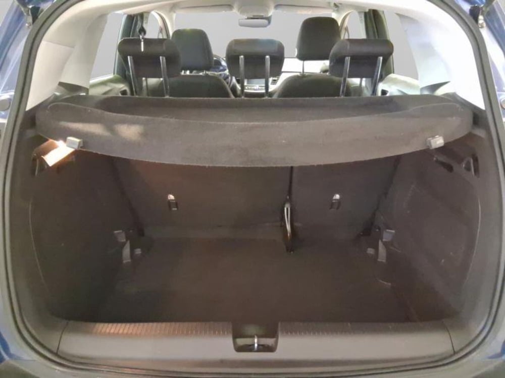 Opel Crossland usata a Genova (17)