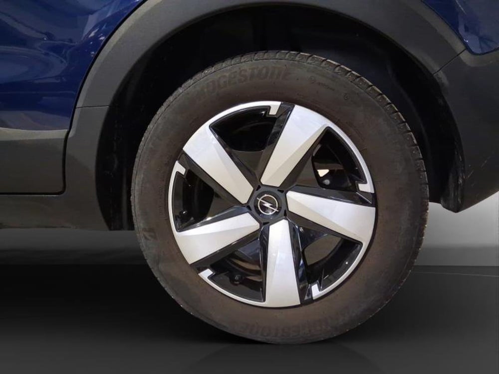 Opel Crossland usata a Genova (18)