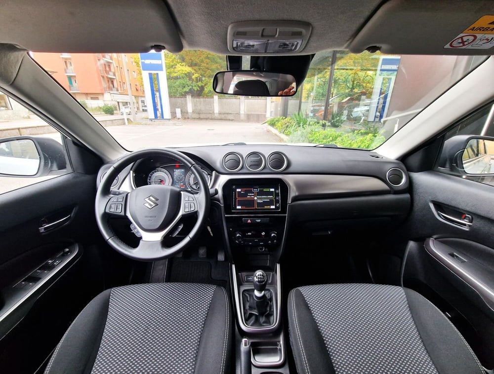 Suzuki Vitara usata a Milano (9)
