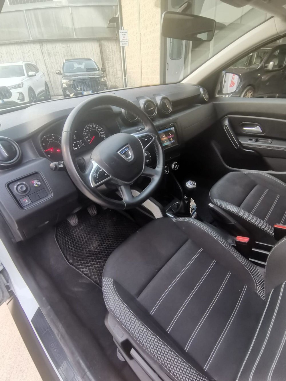 Dacia Duster usata a Torino (5)