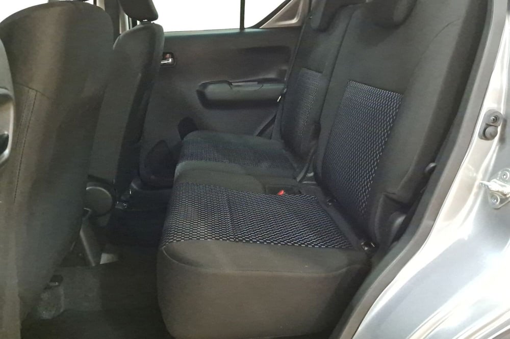 Suzuki Ignis usata a Arezzo (11)