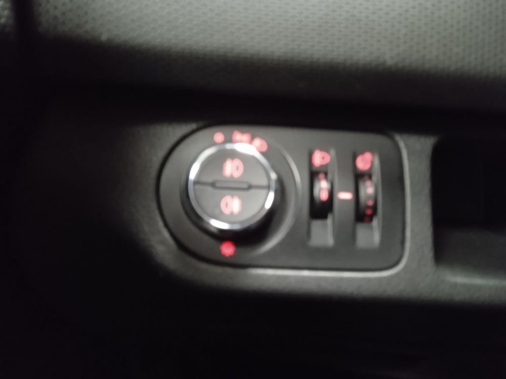 Opel Meriva usata a Torino (13)
