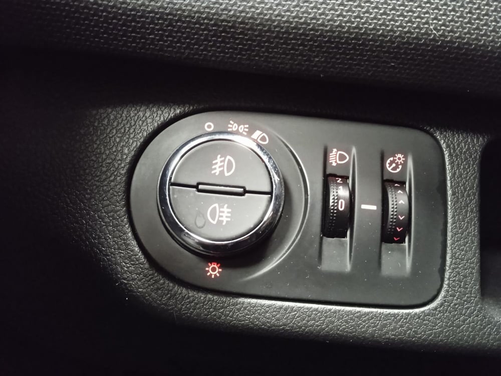Opel Meriva usata a Torino (14)