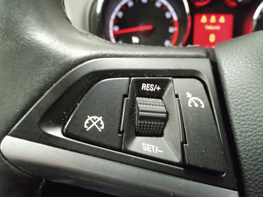 Opel Meriva usata a Torino (18)