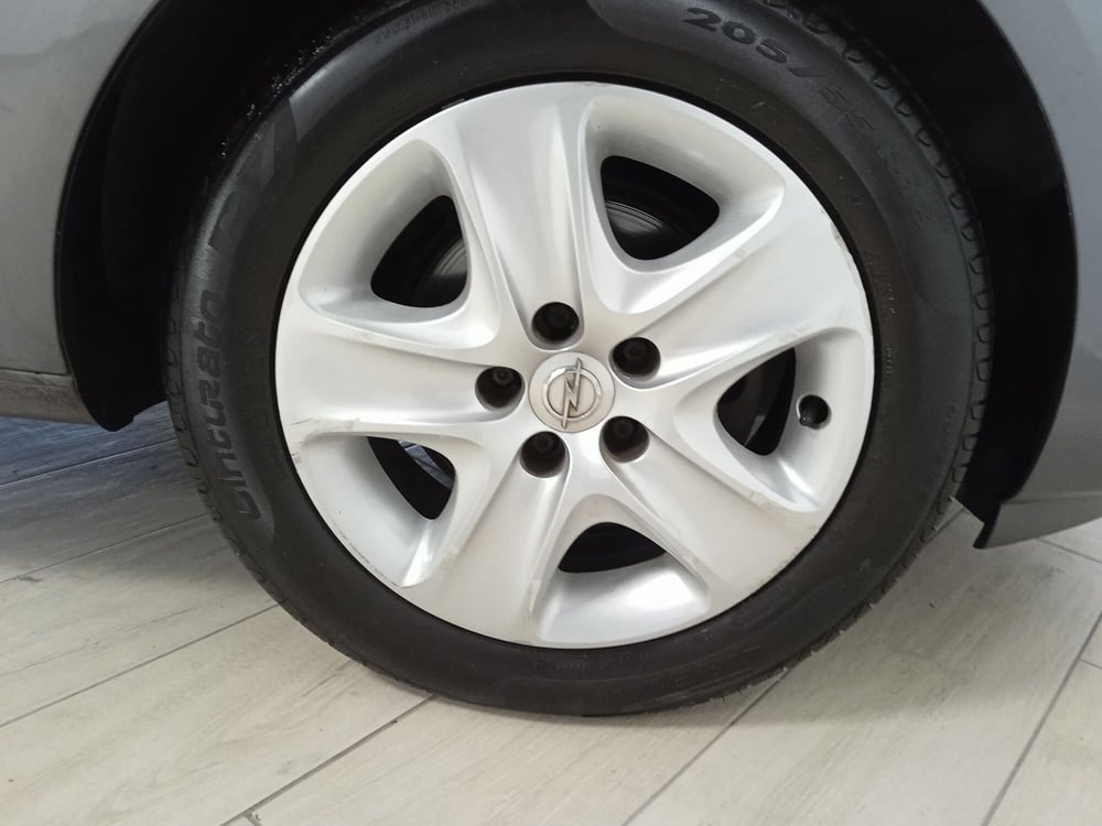 Opel Meriva usata a Torino (7)