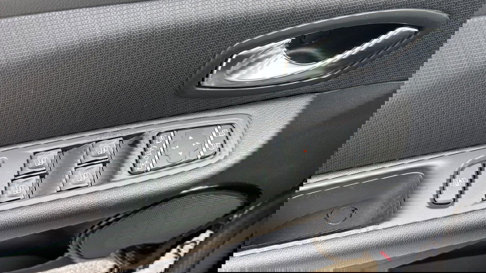 Renault Clio usata a Treviso (14)