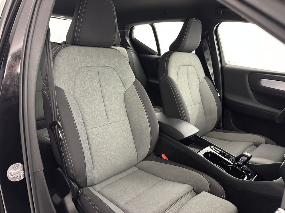 Volvo XC40 usata a Bergamo (10)