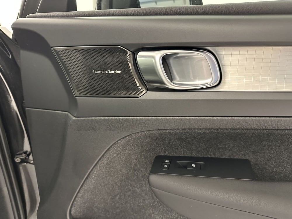 Volvo XC40 usata a Bergamo (12)
