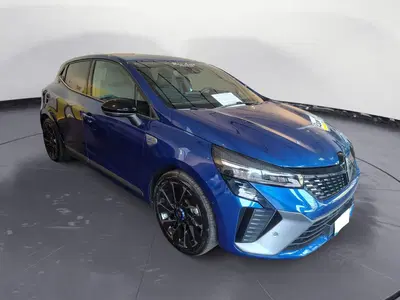 Renault Clio Full Hybrid E-Tech 145 CV 5 porte Engineered del 2023 usata a Rimini