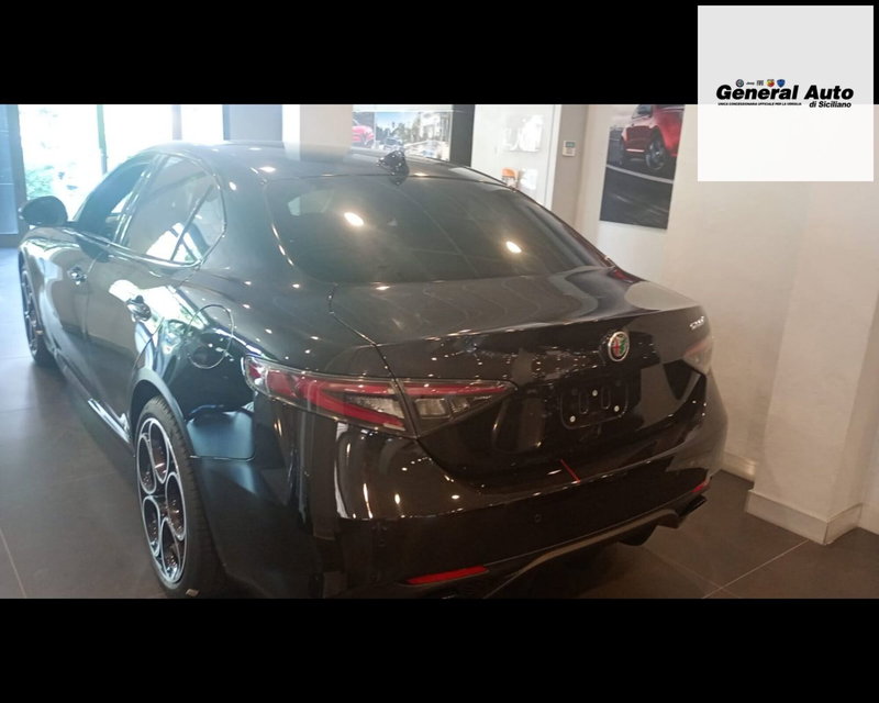 Alfa Romeo Giulia nuova a Lucca (4)