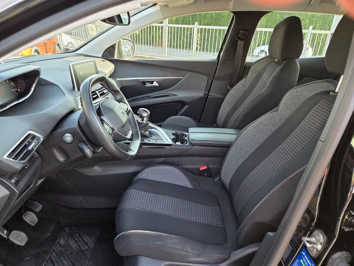 Peugeot 3008 usata a Parma (9)