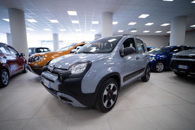 Fiat Panda Cross 1.0 firefly hybrid Cross s&amp;s 70cv 5p.ti del 2022 usata a Torino