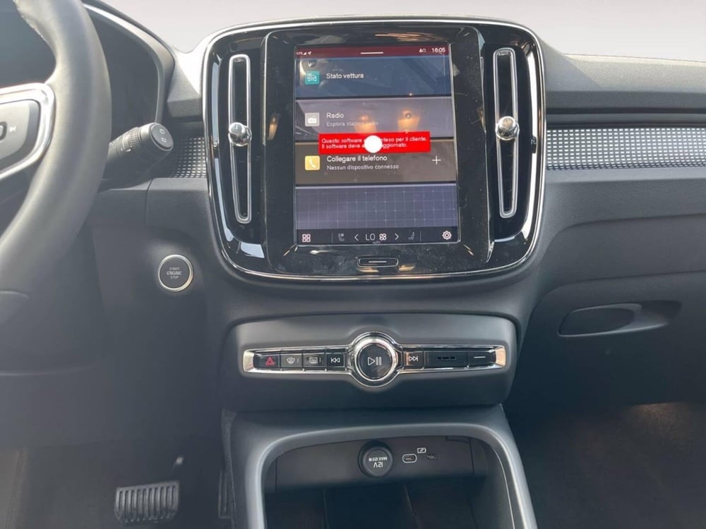 Volvo XC40 nuova a Bologna (11)