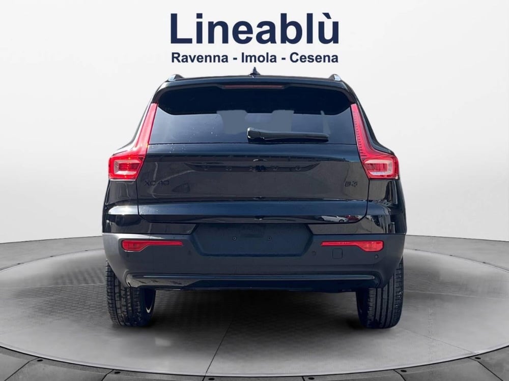 Volvo XC40 nuova a Bologna (4)