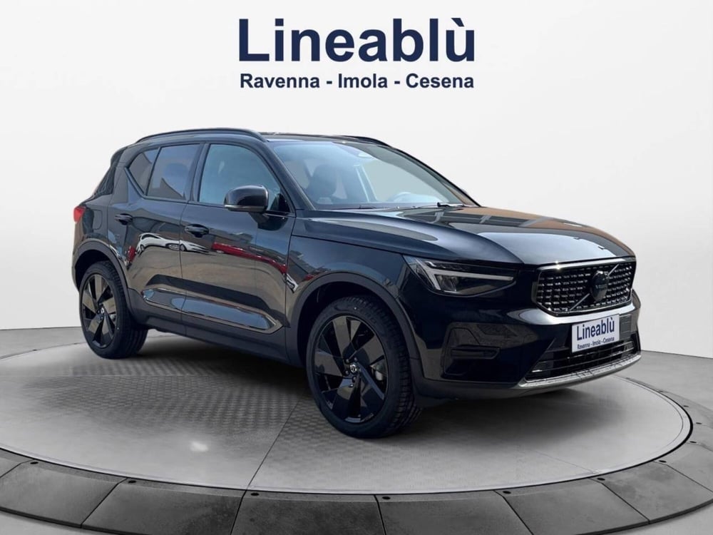 Volvo XC40 nuova a Bologna (6)