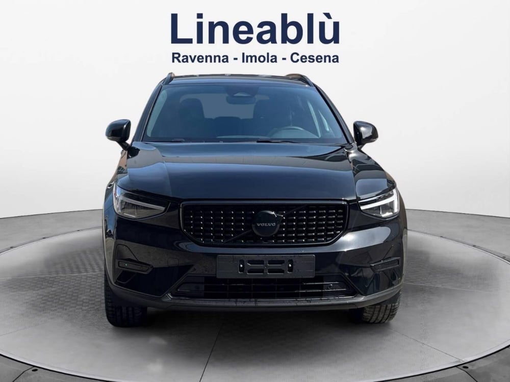 Volvo XC40 nuova a Bologna (7)