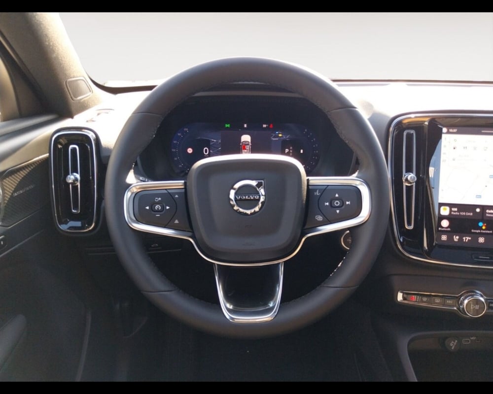 Volvo XC40 nuova a Bologna (11)