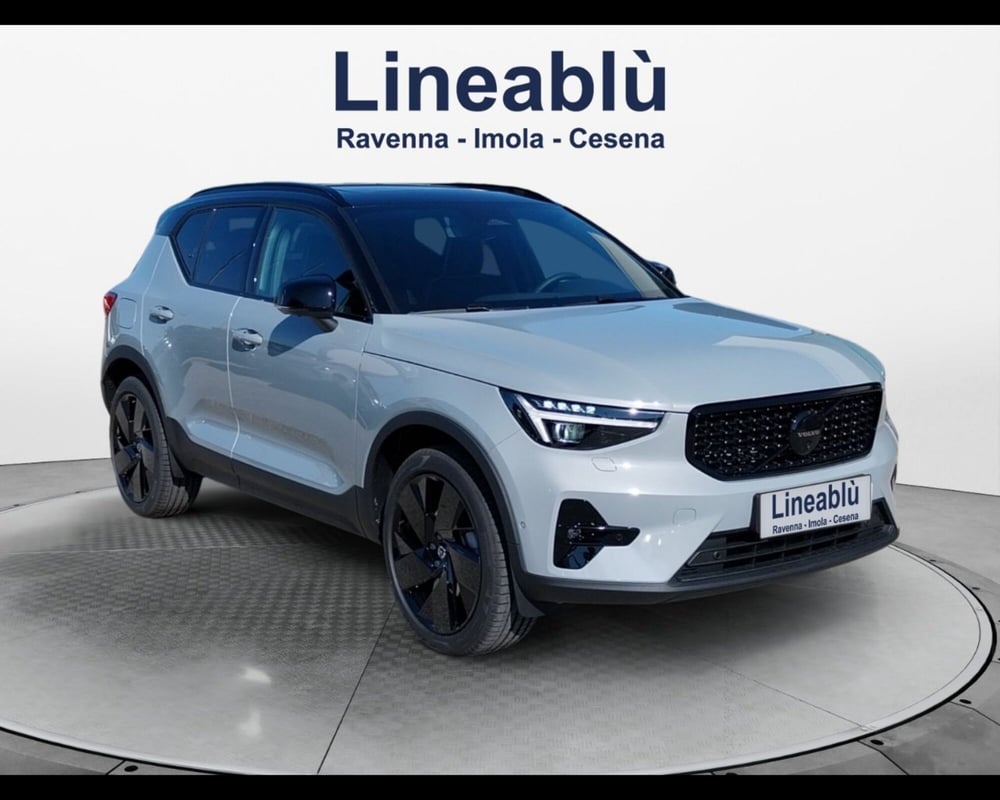 Volvo XC40 nuova a Bologna (7)
