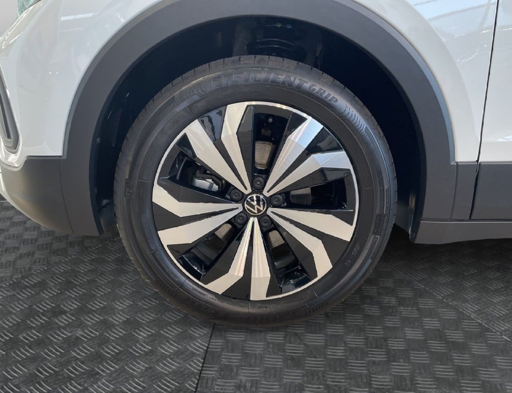 Volkswagen T-Cross nuova a Varese (6)