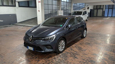 Renault Clio Full Hybrid E-Tech 145 CV 5 porte Techno del 2022 usata a Milano