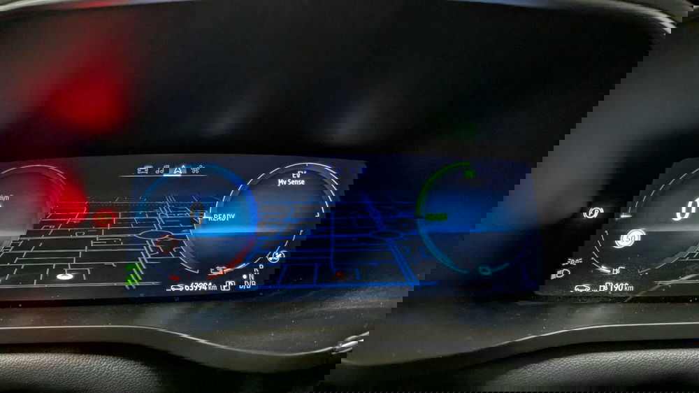 Renault Arkana usata a Milano (15)