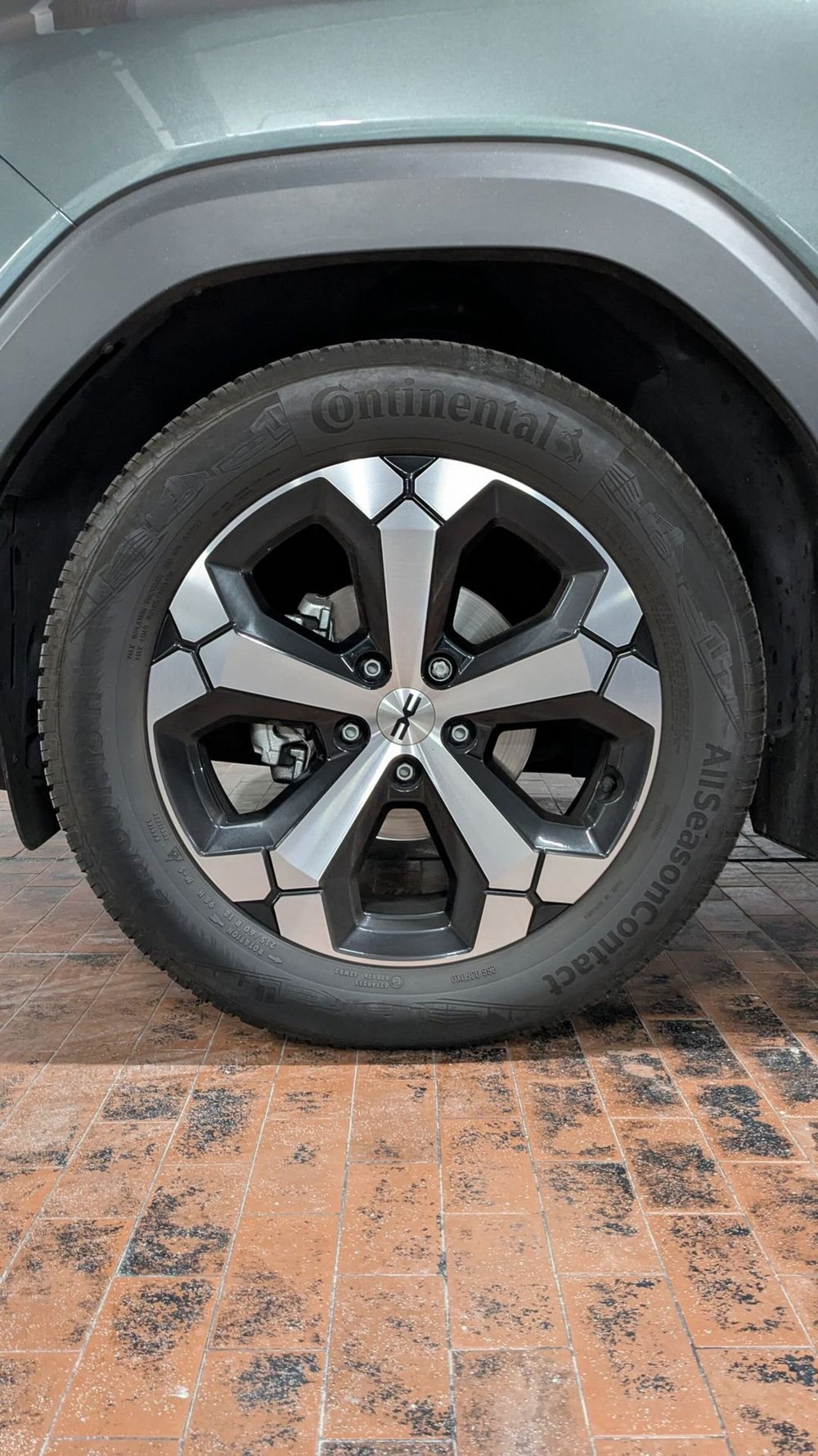 Dacia Duster usata a Milano (10)