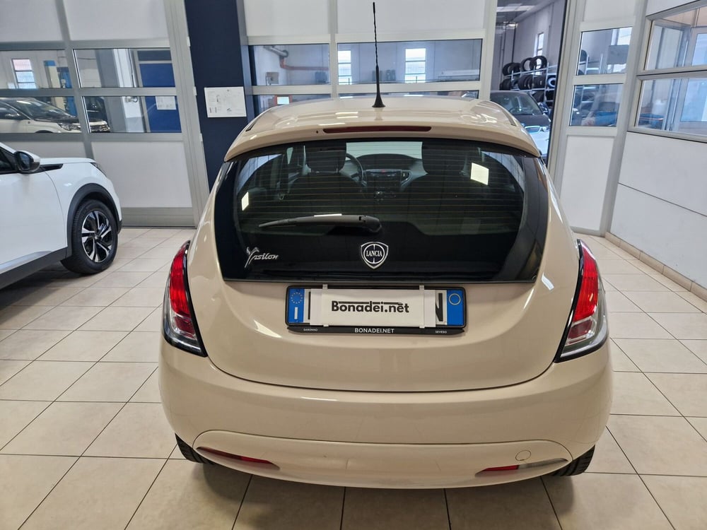 Lancia Ypsilon usata a Varese (5)