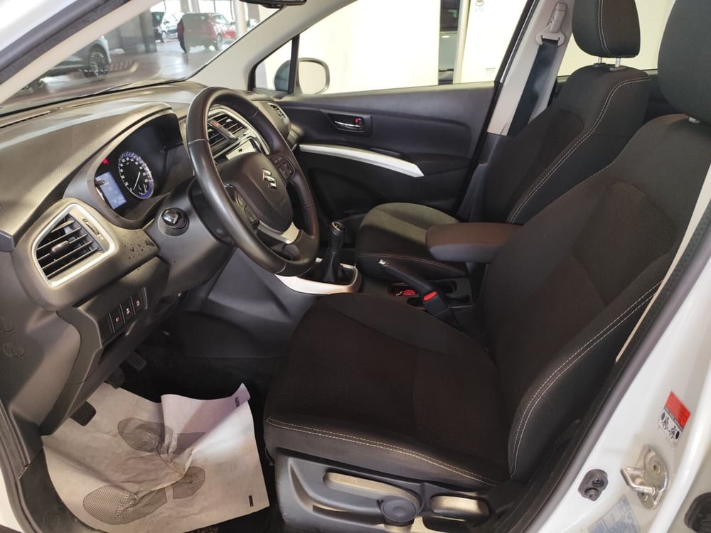 Suzuki S-Cross usata a Milano (14)