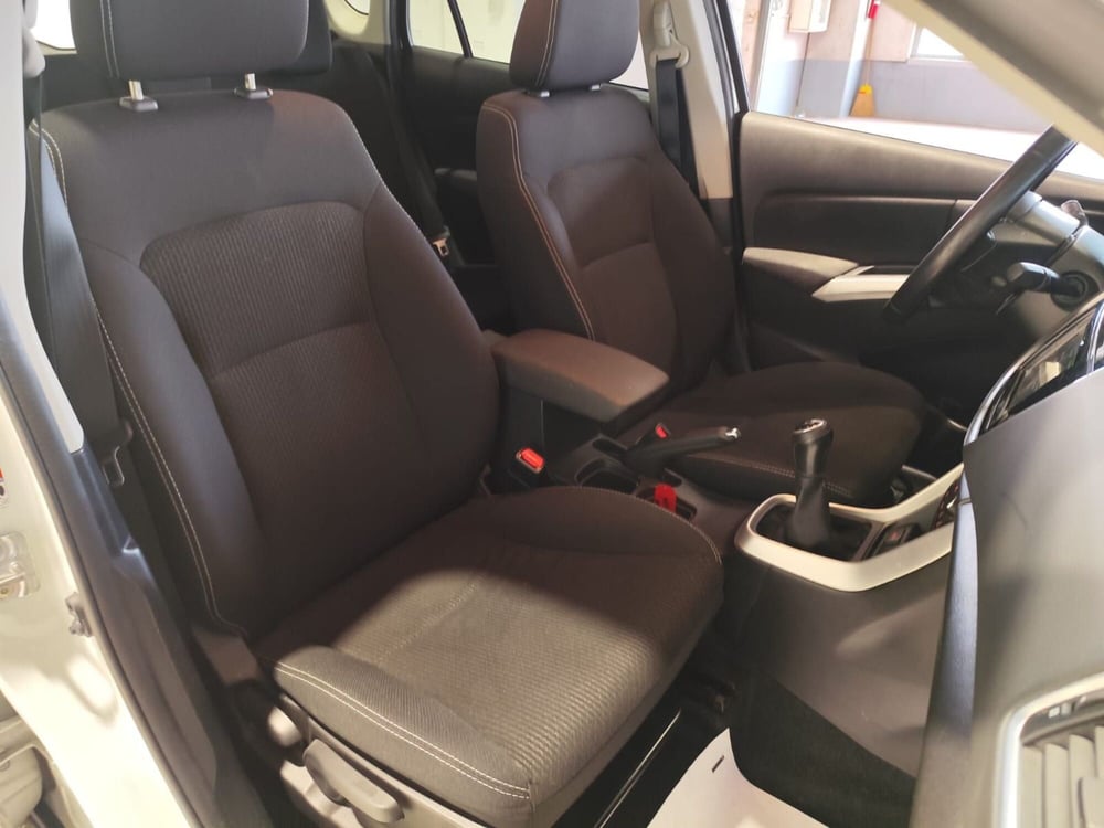 Suzuki S-Cross usata a Milano (18)
