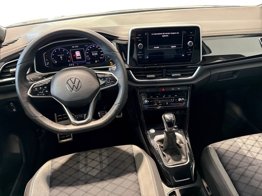Volkswagen T-Roc usata a Pistoia (11)