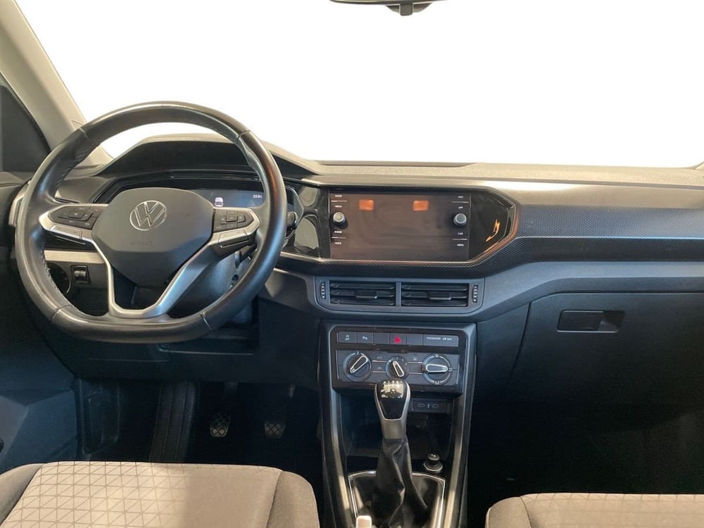 Volkswagen T-Cross usata a Pistoia (11)