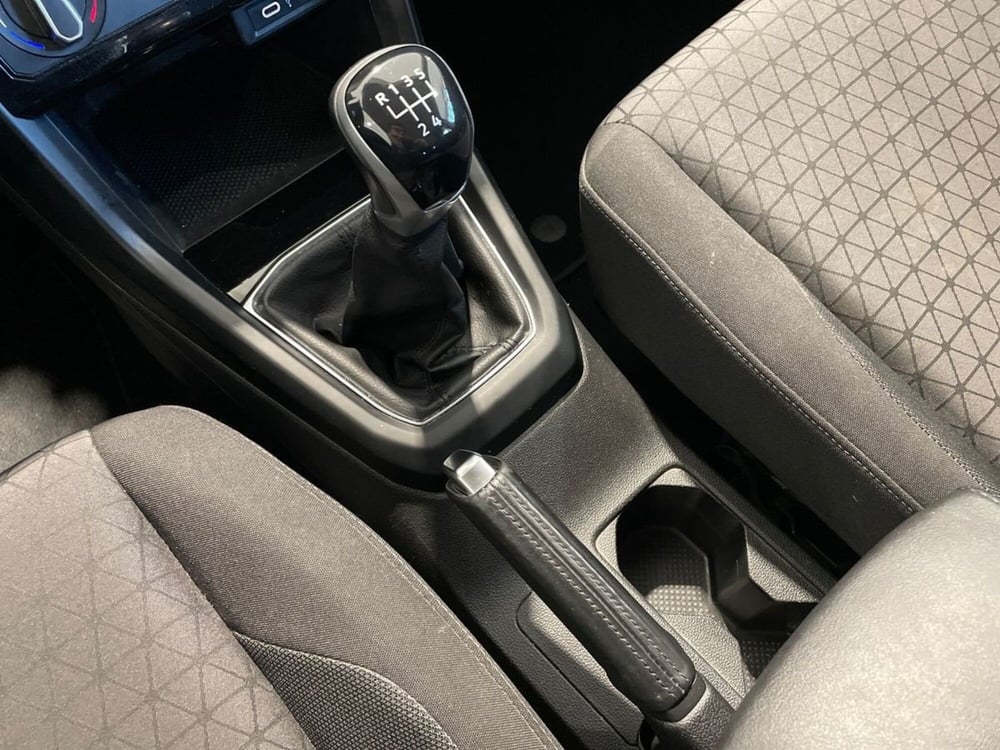 Volkswagen T-Cross usata a Pistoia (17)
