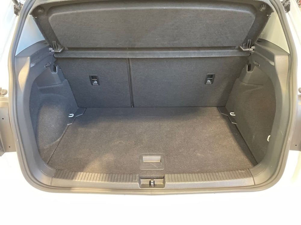 Volkswagen T-Cross usata a Pistoia (8)