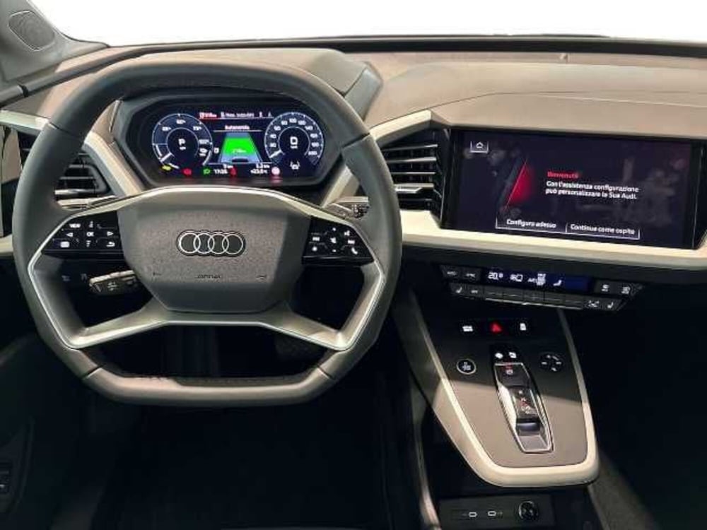 Audi Q4 Sportback nuova a Pistoia (4)
