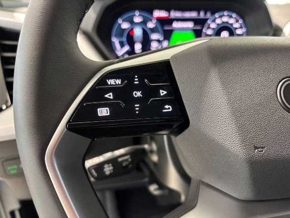 Audi Q4 Sportback nuova a Pistoia (5)