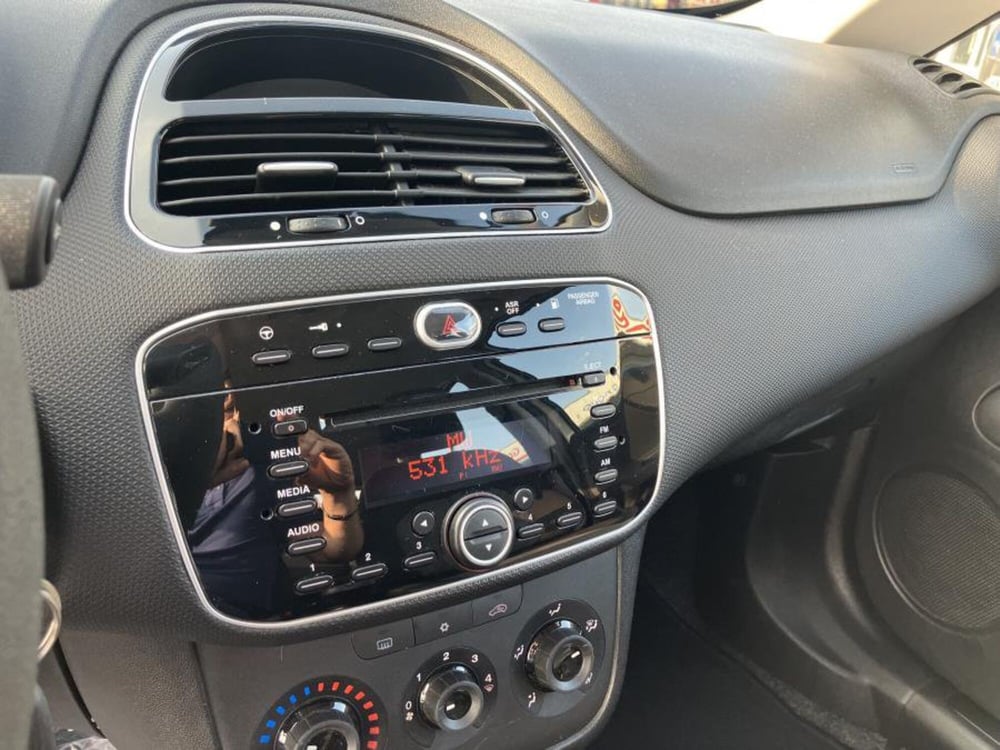Fiat Punto usata a Cuneo (8)