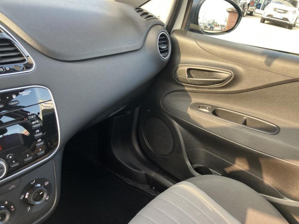 Fiat Punto usata a Cuneo (9)