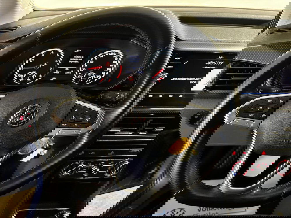 Volkswagen T-Cross usata a L'Aquila (12)