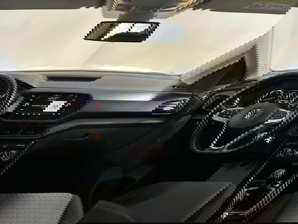 Volkswagen T-Cross usata a L'Aquila (16)