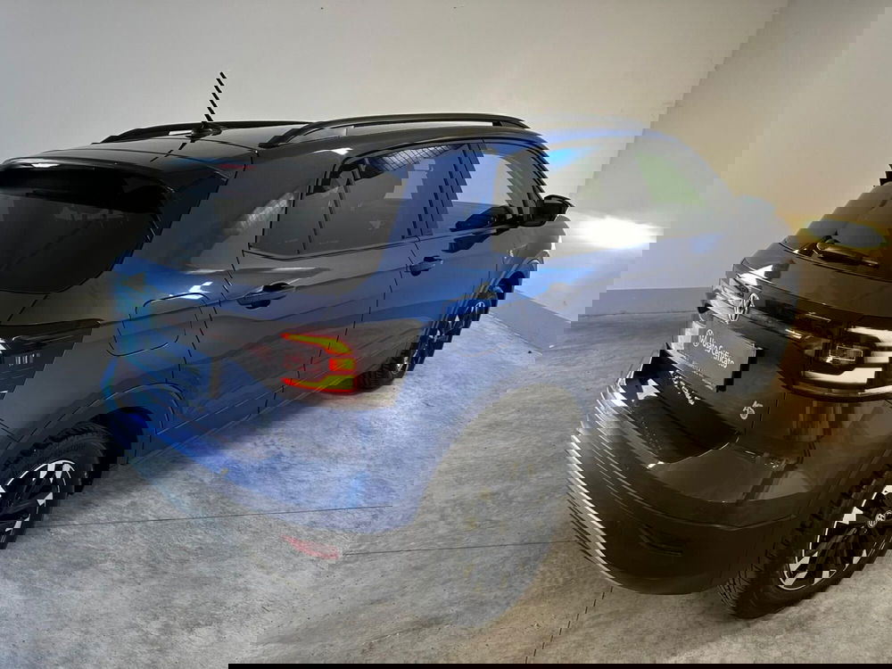 Volkswagen T-Cross usata a L'Aquila (6)